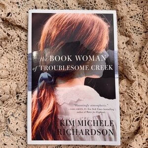 The Book Woman of Troublesome Creek Paperback
